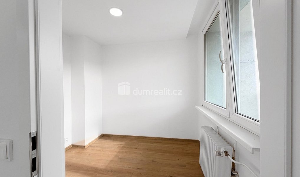 Pronájem bytu 2+kk 35 m², Most – náhled fotky 8