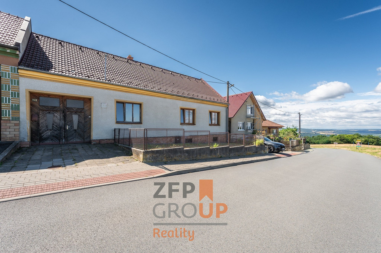Prodej domu 292 m² s pozemkem 1 850 m² — photo 2