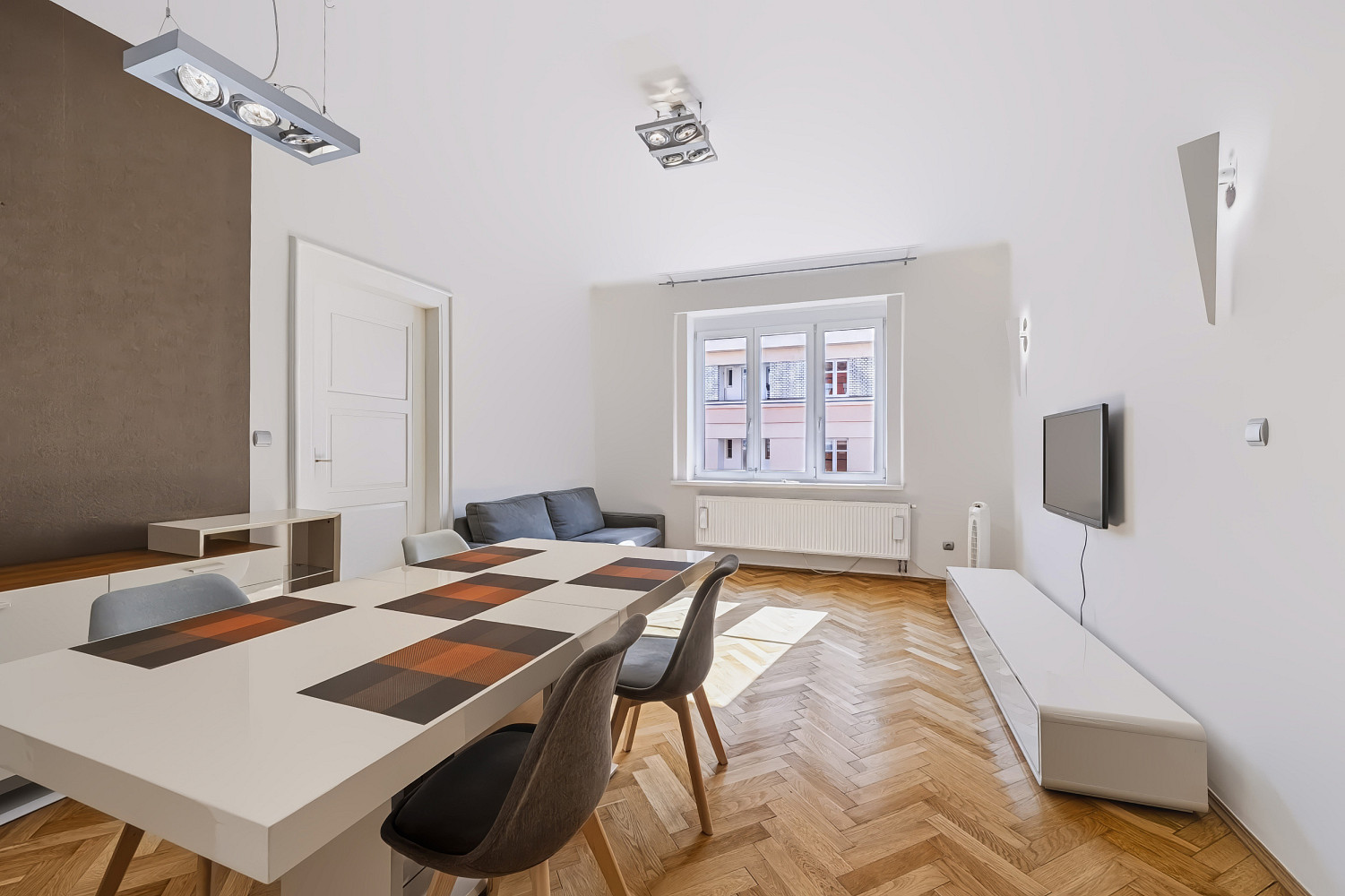 Pronájem bytu 3+kk 95 m²