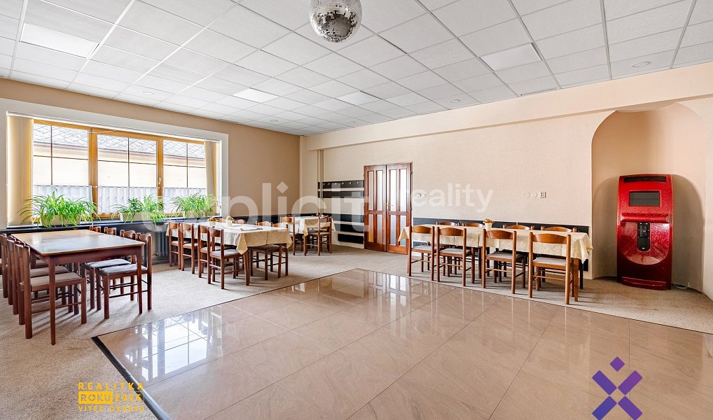 Prodej restaurace 1 000 m², Bojkovice – náhled fotky 11