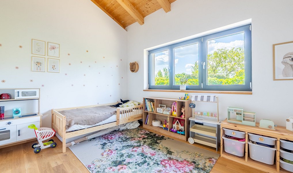 Prodej domu 165 m² s pozemkem 1 560 m², Ostrá – náhled fotky 14