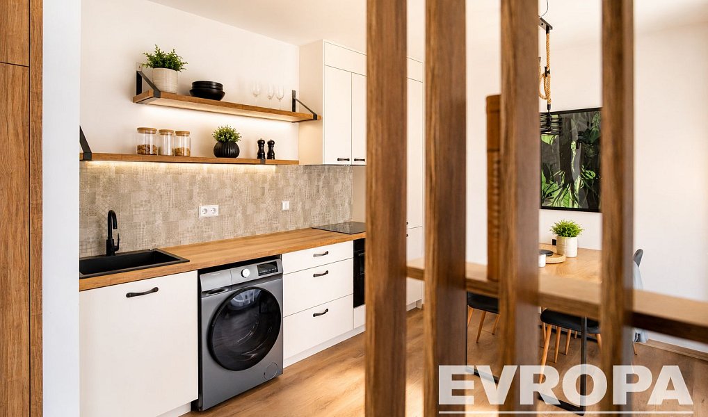 Prodej bytu 2+kk 47 m², Černý Důl – náhled fotky 3