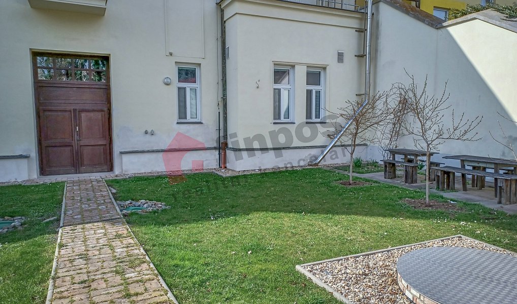 Pronájem obchodních prostor 92 m², Kolín – náhled fotky 14