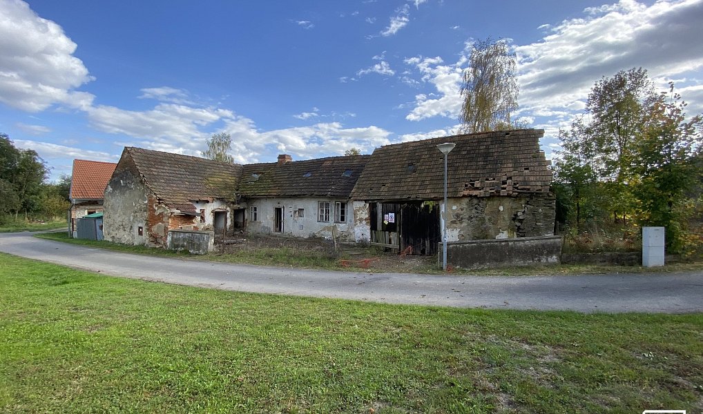 Prodej domu 150 m² s pozemkem 481 m², Všemyslice – náhled fotky 2