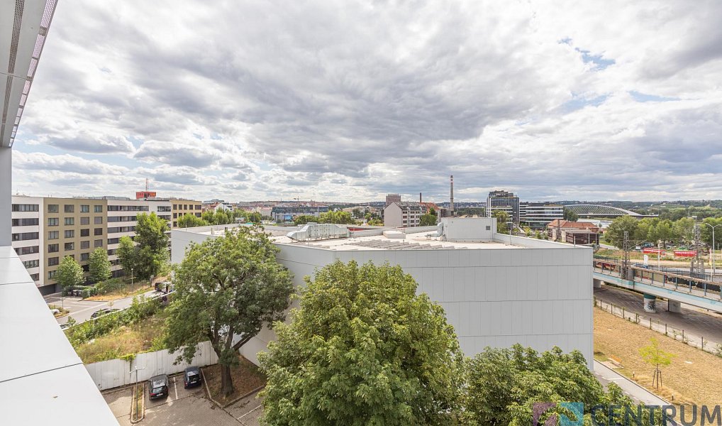 Pronájem kanceláře 584 m², Praha – náhled fotky 24
