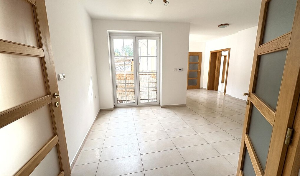 Pronájem bytu 4+1 130 m², Vimperk – náhled fotky 7