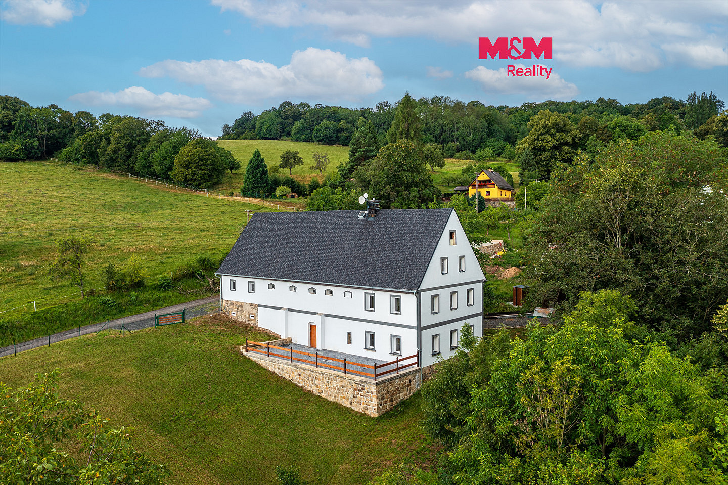 Prodej ubytovacího objektu 550 m²