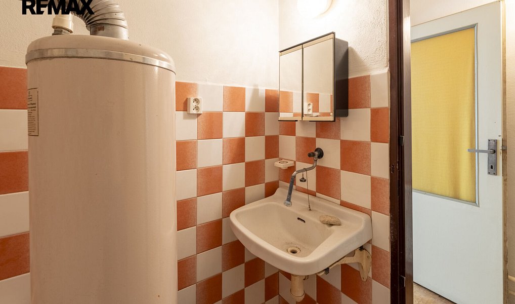 Prodej domu 80 m² s pozemkem 1 859 m², Zlín – náhled fotky 14