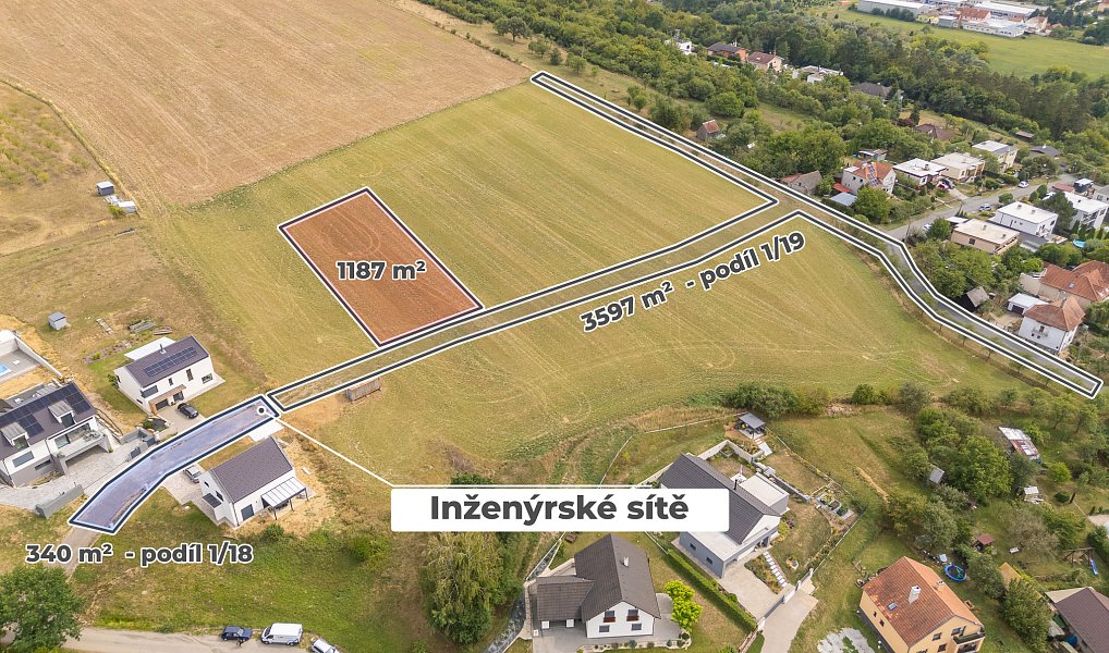 Prodej stavebního pozemku 1 187 m², Zlín – náhled fotky 2