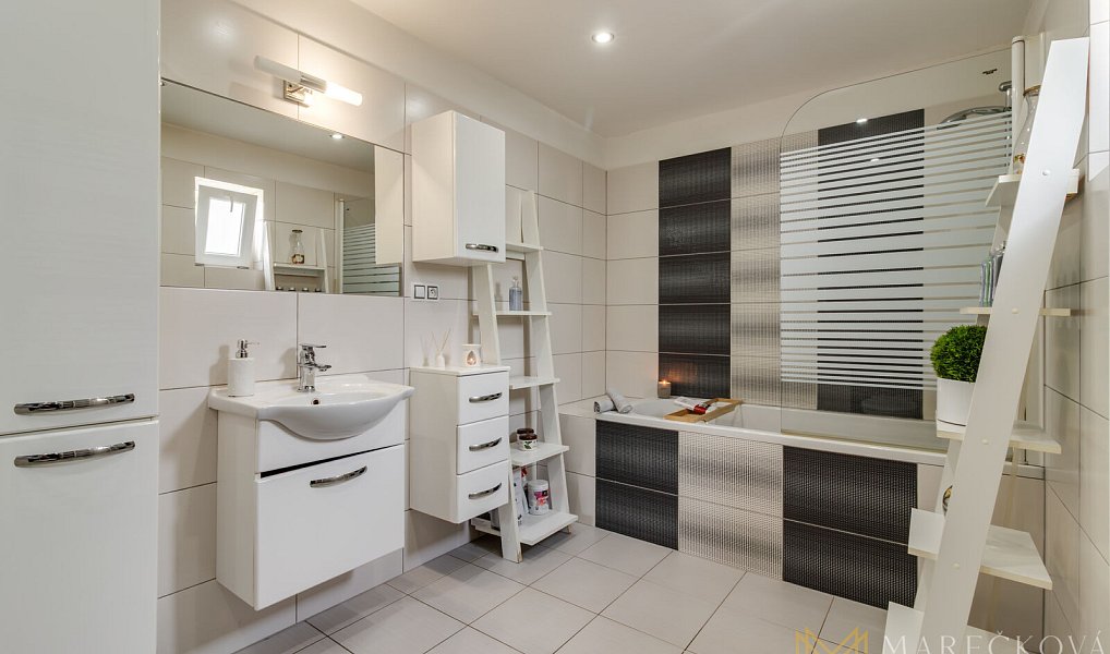 Prodej domu 149 m² s pozemkem 460 m², Postřekov – náhled fotky 30