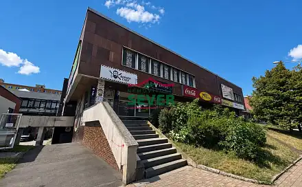 Prodej obchodních prostor 220 m², Lipová, Most