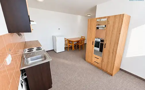 Pronájem bytu 1+kk - 38 m2, Třebíč