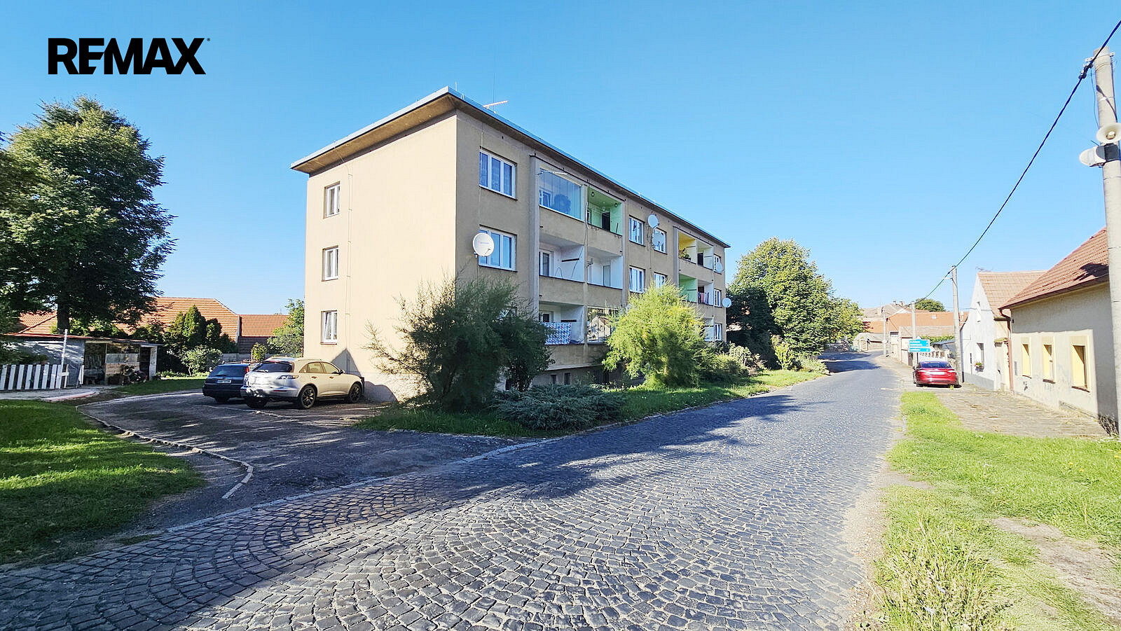 Prodej bytu 2+1 64 m² – fotografie 2
