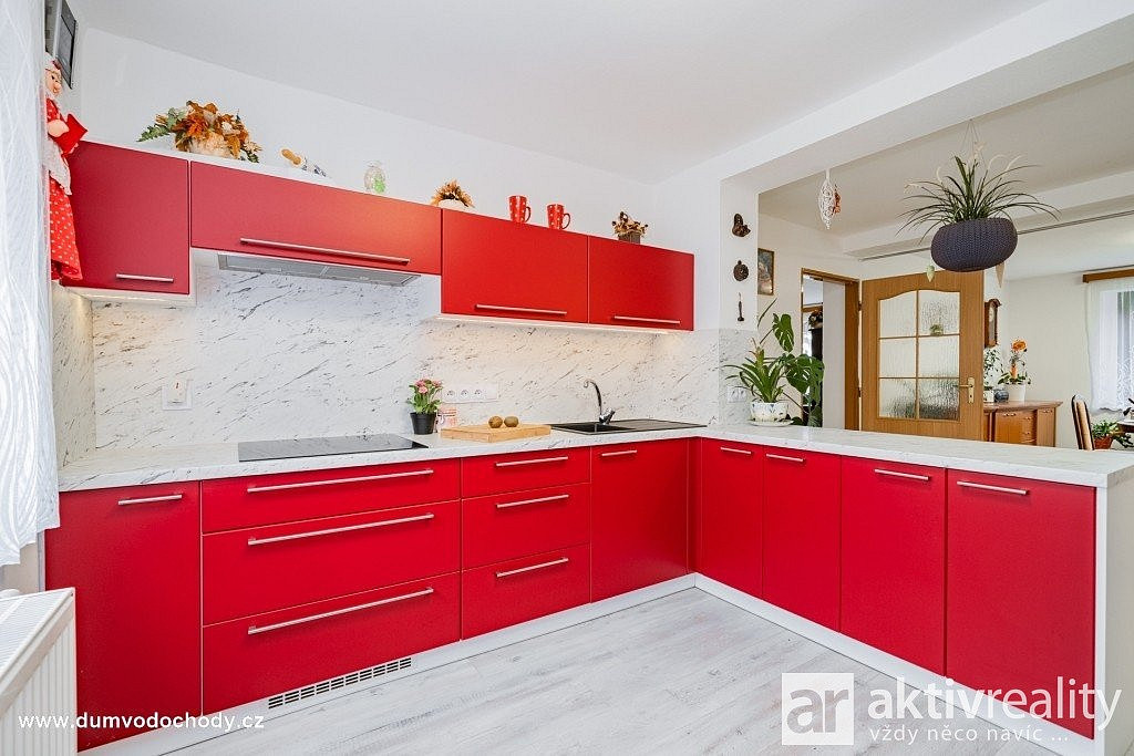 Prodej domu 225 m² s pozemkem 904 m² — photo 4