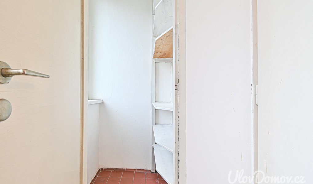 Prodej bytu 4+1 132 m², Praha – náhled fotky 23