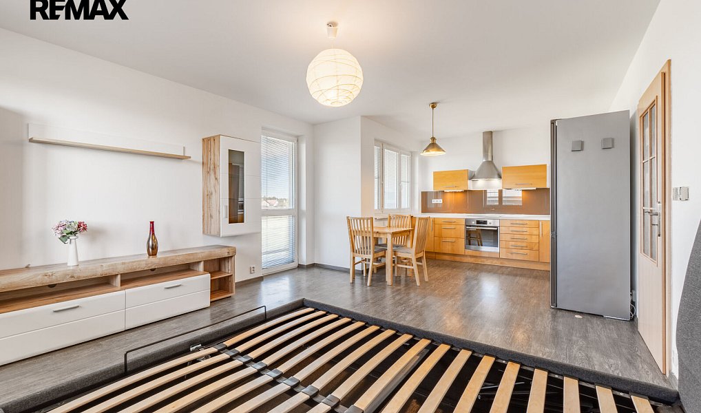 Pronájem bytu 2+kk 55 m², Šestajovice – náhled fotky 7