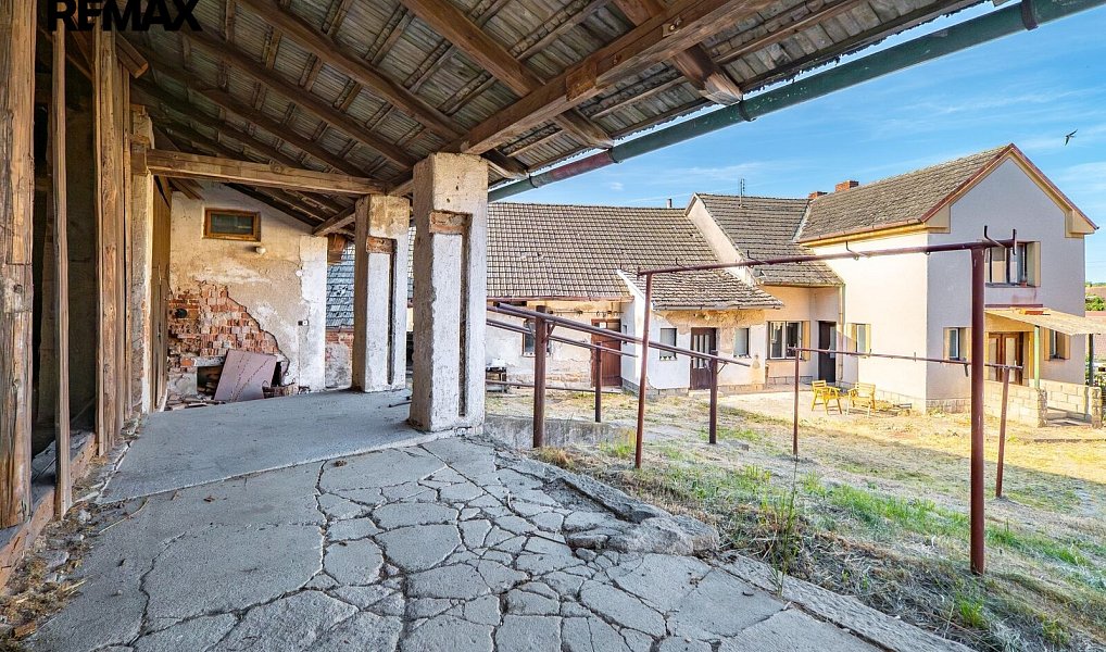 Prodej chaty/chalupy 390 m² s pozemkem 1 268 m², Bernartice – náhled fotky 5