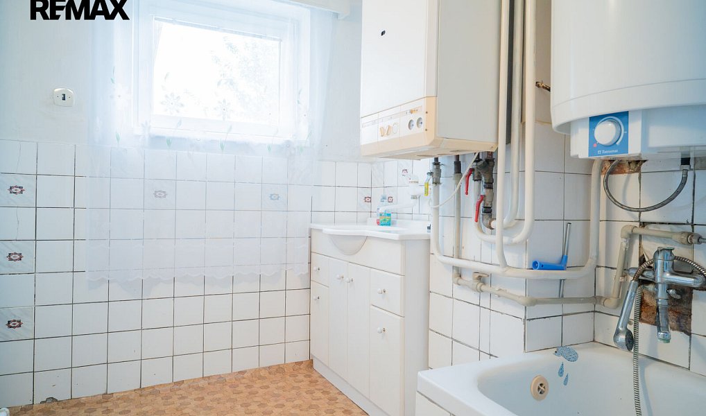 Prodej domu 120 m² s pozemkem 870 m², Brloh – náhled fotky 20