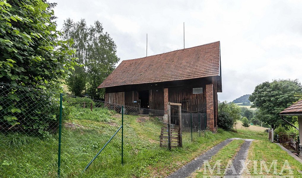 Prodej stavebního pozemku 4 517 m², Slaná – náhled fotky 15
