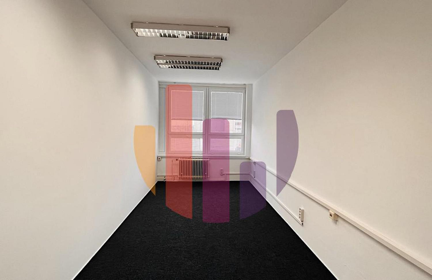 Pronájem obchodních prostor 83 m² — photo 2