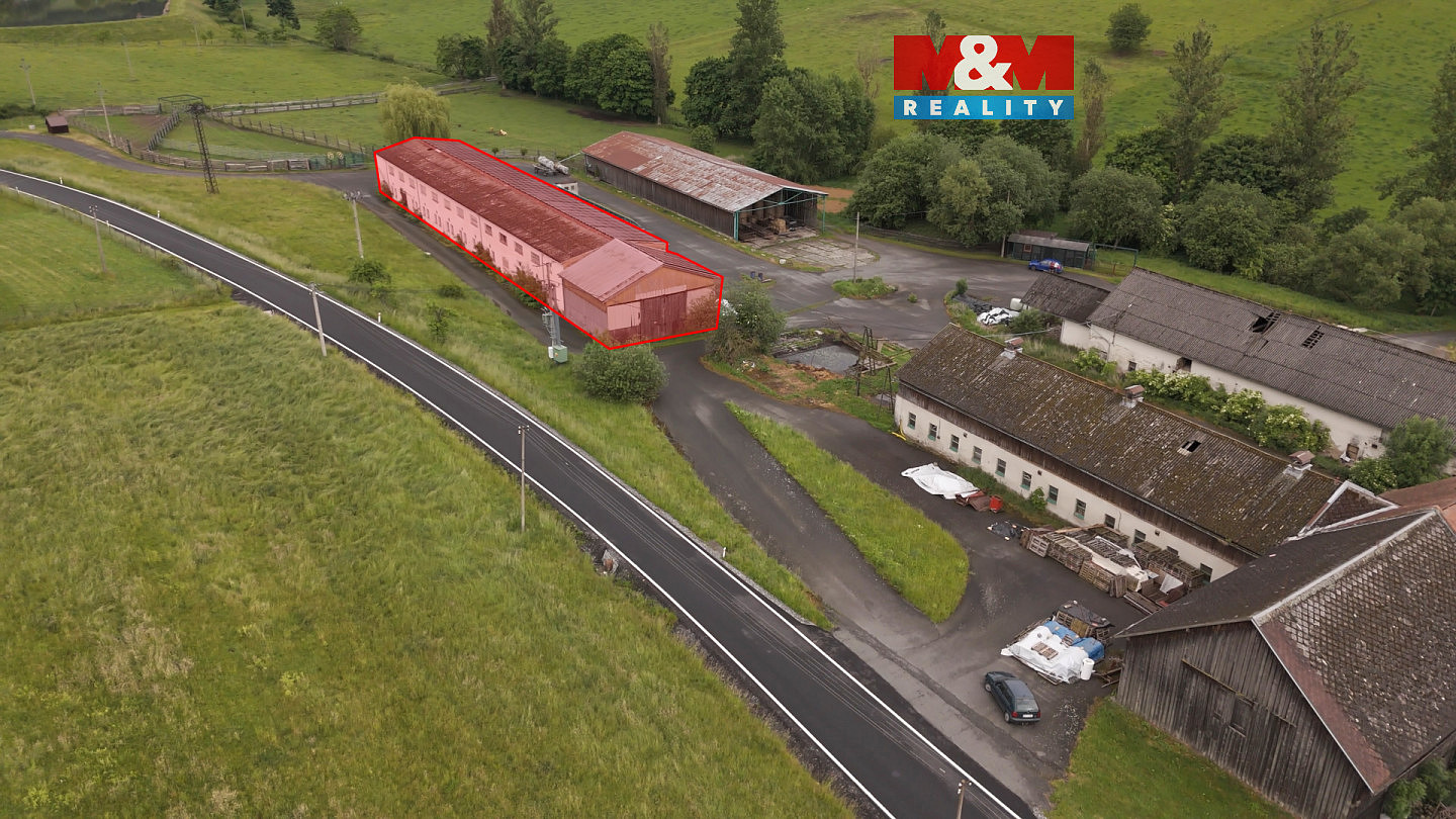 Prodej zemědělského objektu 1 320 m²