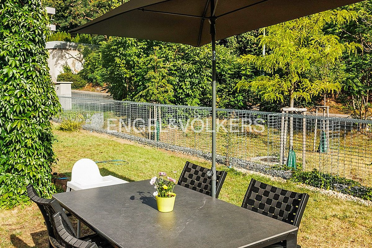 Pronájem bytu 4+kk 120 m² – fotografie 2