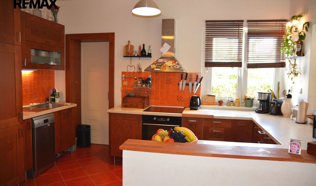 Prodej domu 195 m² s pozemkem 317 m², Praha – náhled fotky 6