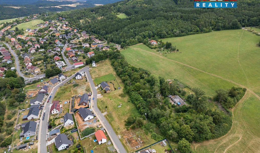 Prodej pozemku 2 077 m², Nový Jáchymov – náhled fotky 7