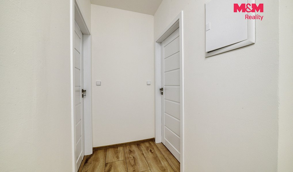 Prodej nájemního domu, činžáku 218 m², Luby – náhled fotky 30