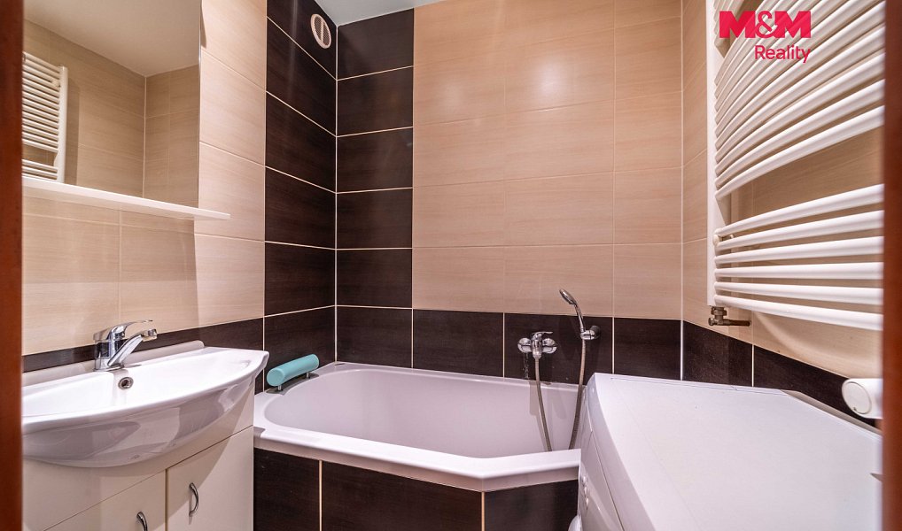 Prodej bytu 2+1 56 m², Hrádek – náhled fotky 3