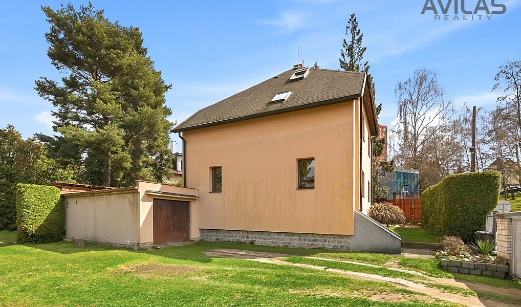 Prodej domu 269 m² s pozemkem 1 084 m², Praha – náhled fotky 3