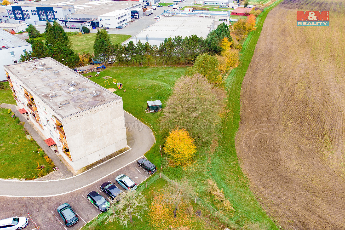 Prodej pozemku 715 m² – fotografie 2