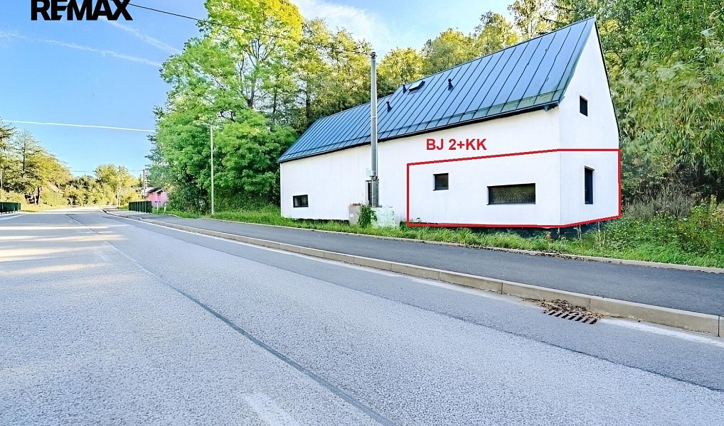 Prodej bytu 2+kk 52 m², Mladé Buky – náhled fotky 2