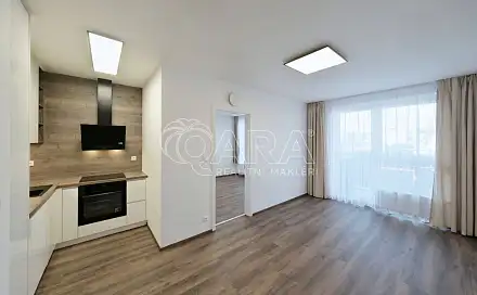 Pronájem bytu 2+kk 44 m²