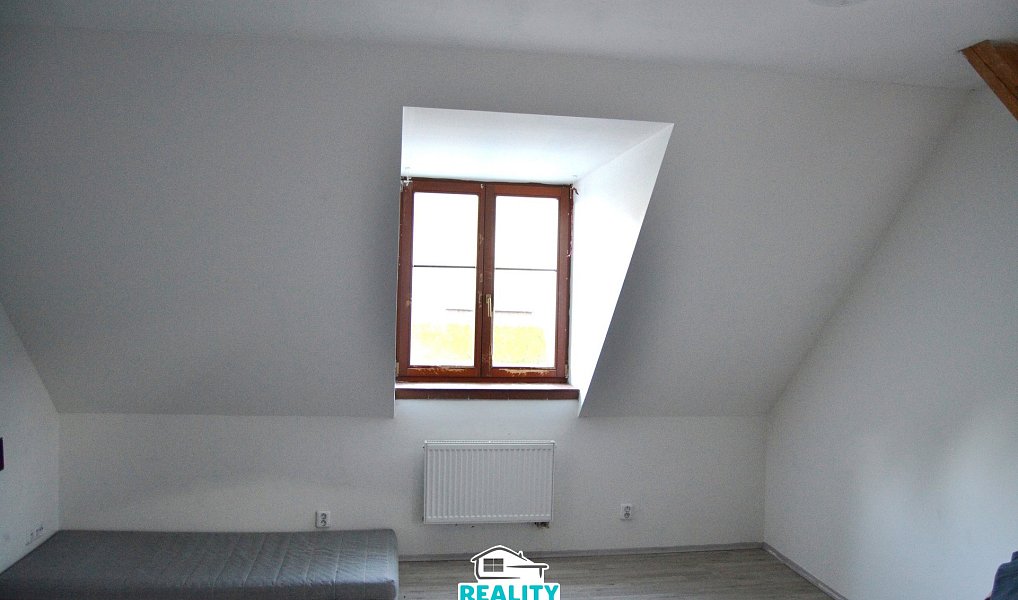 Prodej bytu 2+kk 49 m², Hejnice – náhled fotky 3