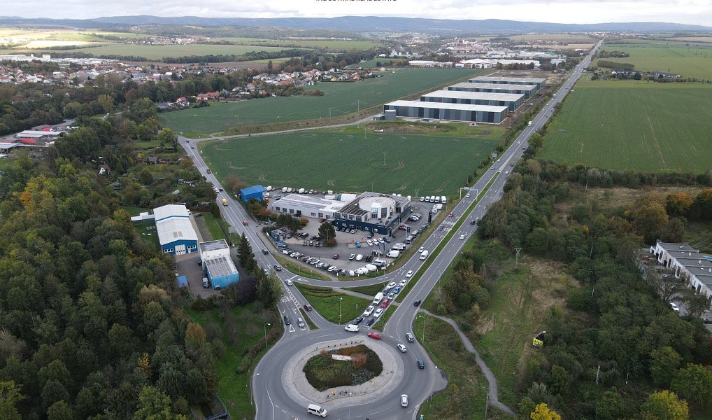 Pronájem výrobních prostor 3 500 m², Velká Bystřice – náhled fotky 2