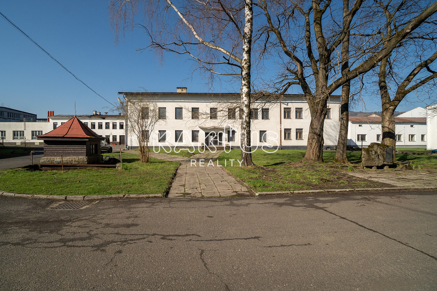 Pronájem kanceláře 20 m² — photo 3