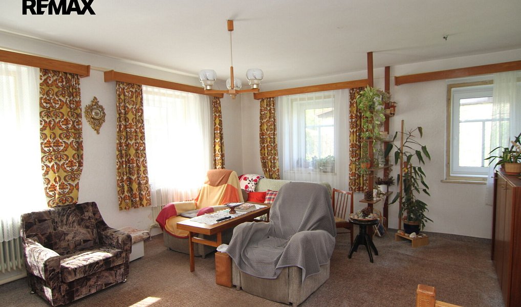 Prodej domu 110 m² s pozemkem 2 371 m², Toužim – náhled fotky 10