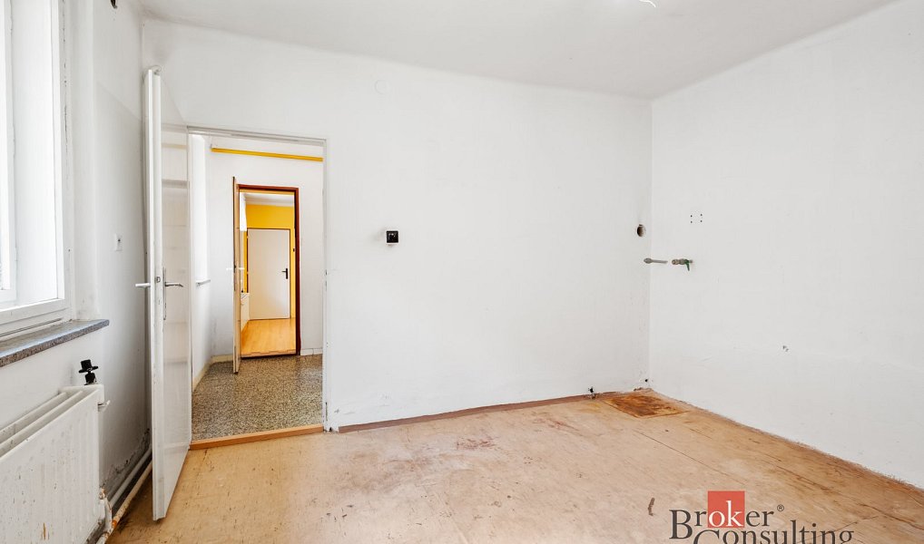 Prodej domu 150 m² s pozemkem 1 023 m², Hrubá Vrbka – náhled fotky 33