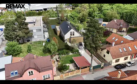 Prodej stavebního pozemku 1 194 m², Praha 9