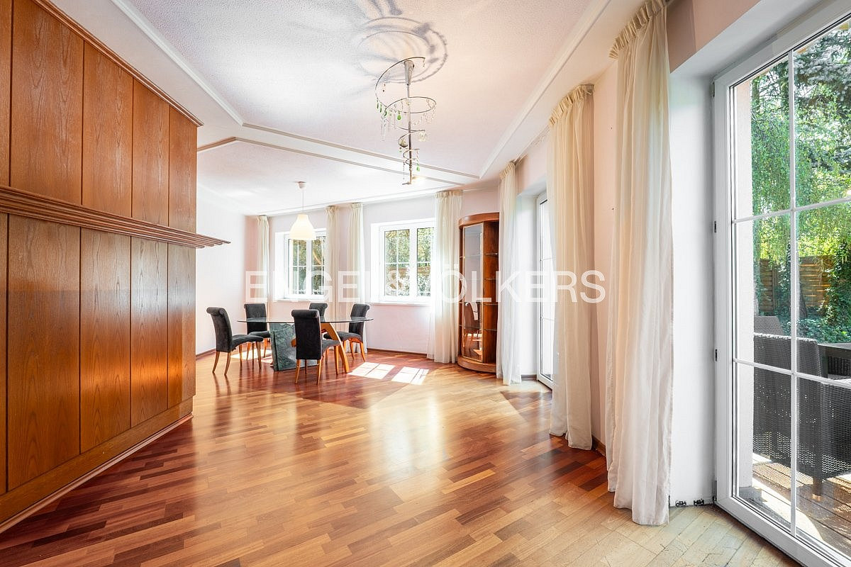 Prodej domu 463 m² s pozemkem 1 277 m² — photo 2