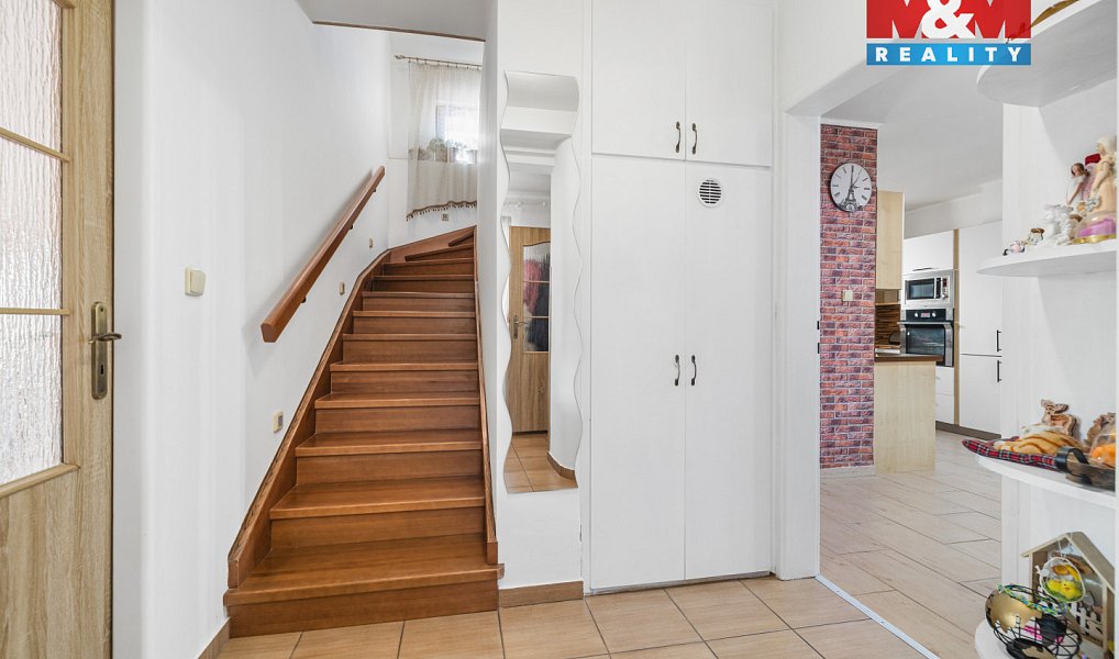 Prodej domu 195 m² s pozemkem 930 m², Kosořice – náhled fotky 9