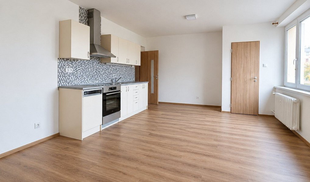 Pronájem bytu 1+1 56 m², Příbram – náhled fotky 3