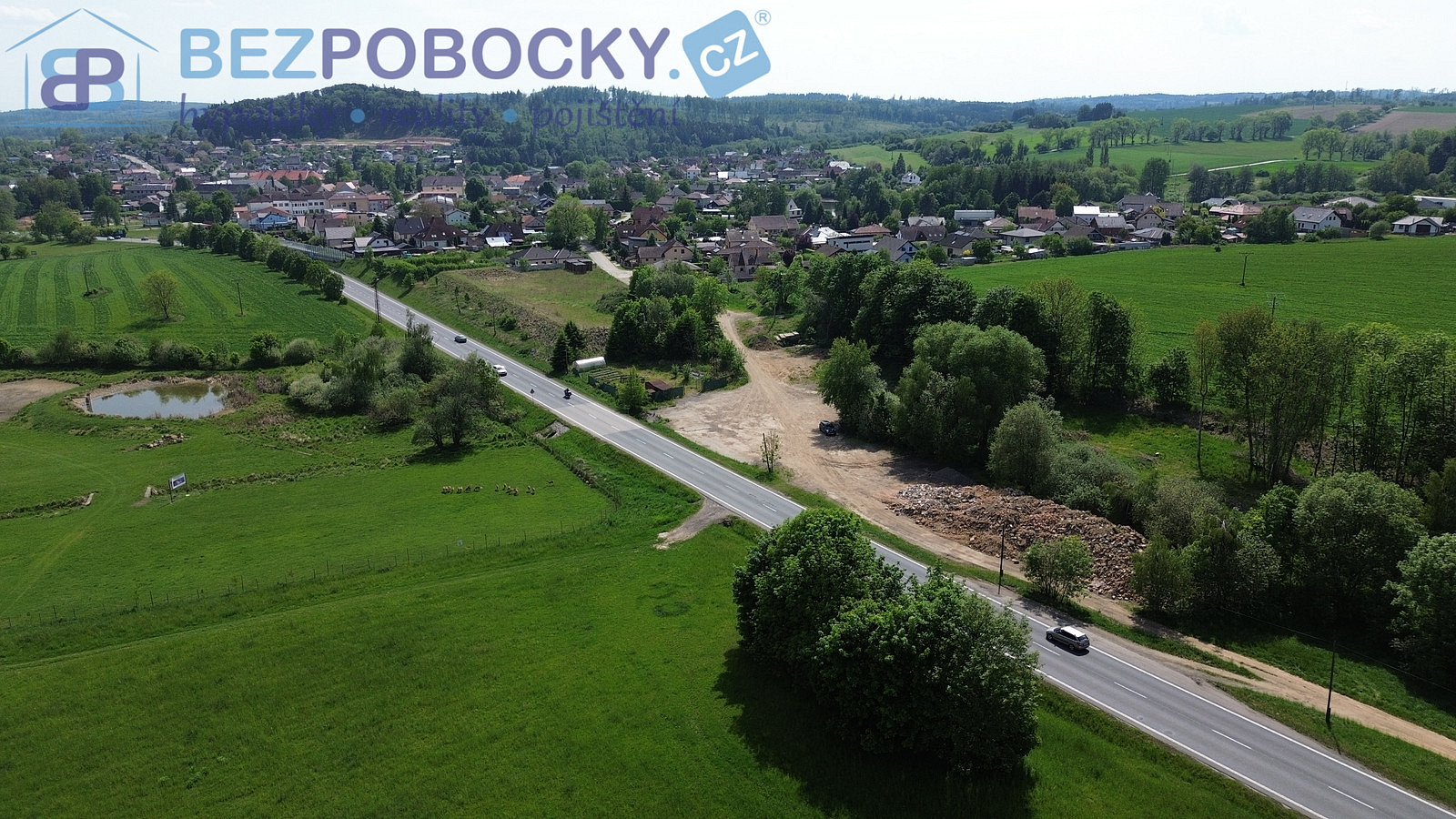 Prodej komerčního pozemku 1 510 m², Štoky