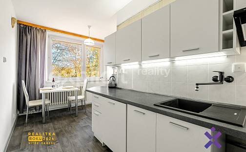 Prodej bytu 2+1 57 m², Zahradní čtvrť, Luhačovice, okres Zlín