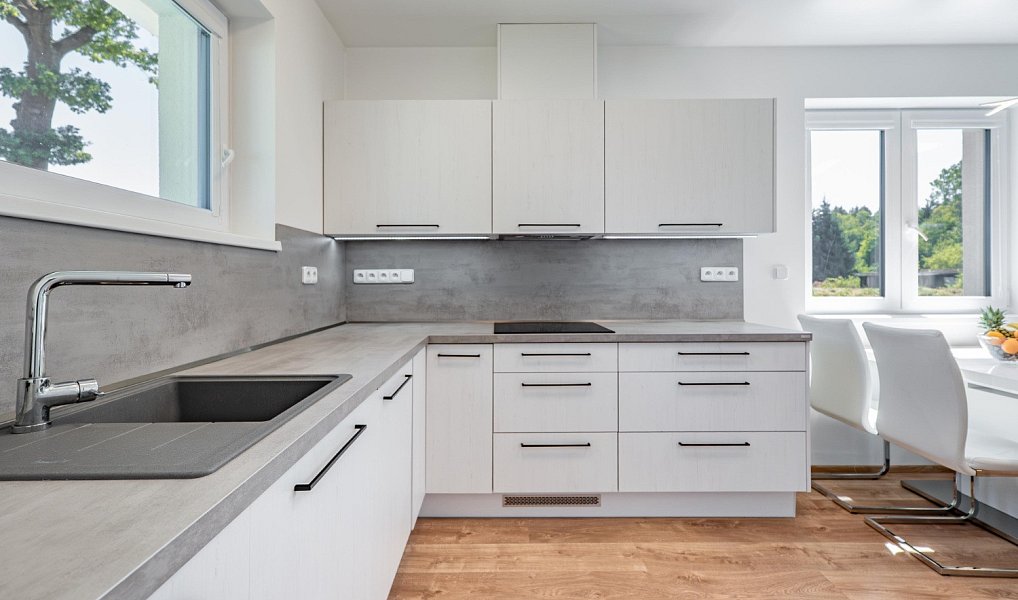 Prodej domu 90 m² s pozemkem 1 530 m², Stráž pod Ralskem – náhled fotky 3