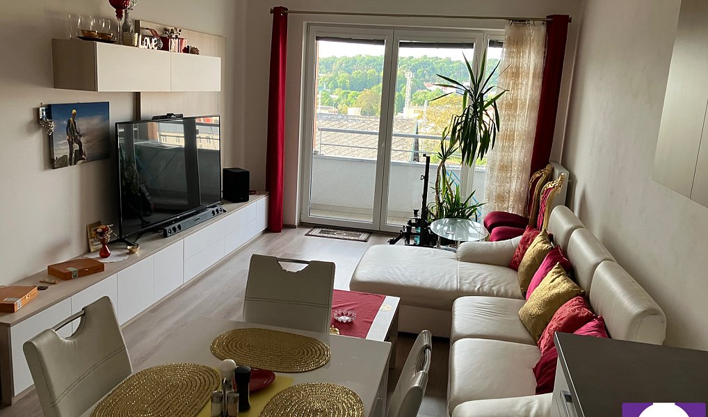 Prodej bytu 2+kk 63 m², Praha – fotka 1 z 10