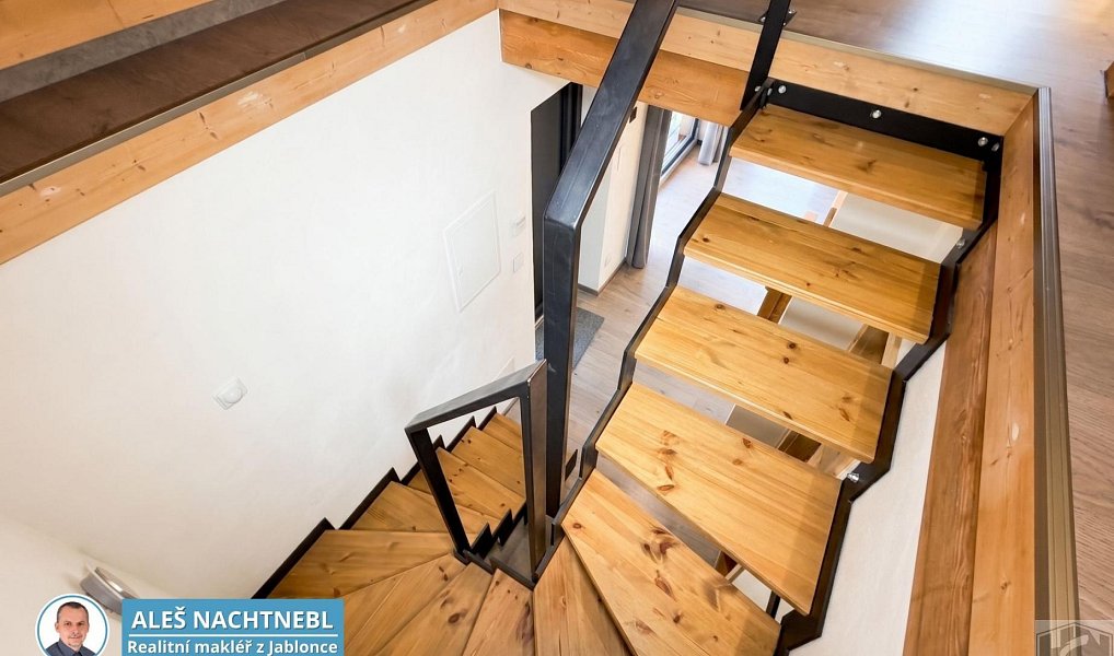 Prodej ubytovacího objektu 178 m², Libuň – náhled fotky 53