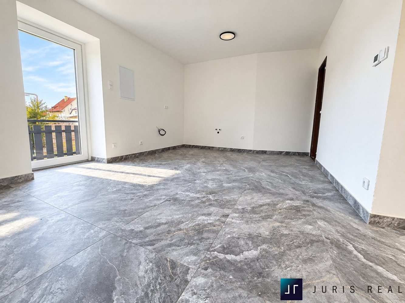 Prodej bytu 2+kk 87 m² – fotografie 2