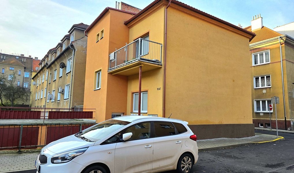 Prodej domu 172 m² s pozemkem 312 m², Žatec – náhled fotky 24